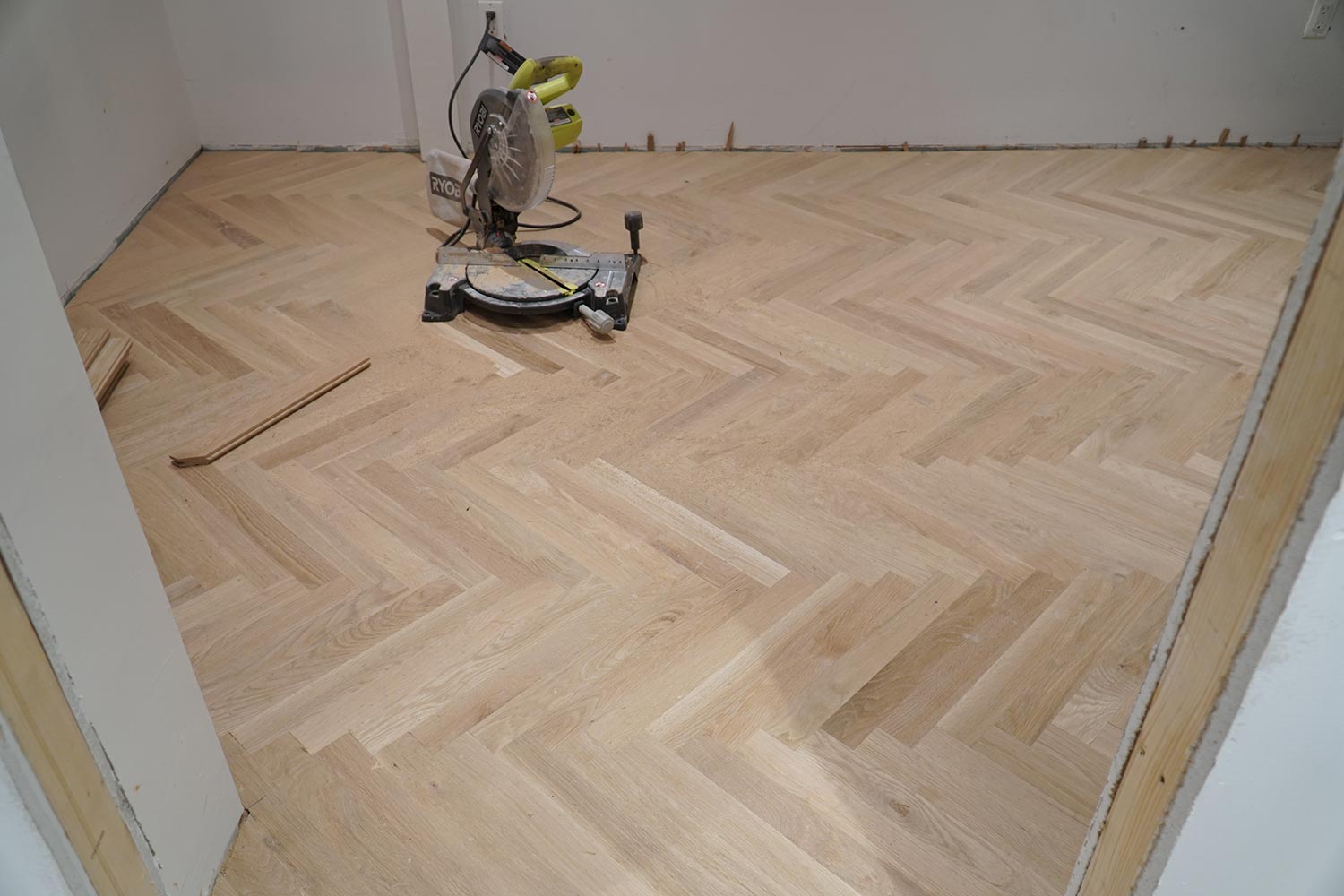 Wood Floor Sanding and Refinishing